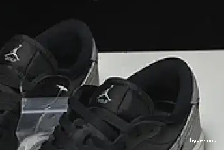 Hyperoad Shadow Low Golf Jordan 1 Retro 0624